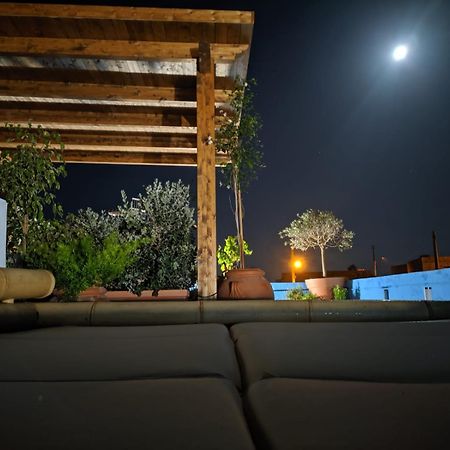 Terrazzo Esclusivo Con Zona Solarium Da 200 Mq Apartman Valderice Kültér fotó
